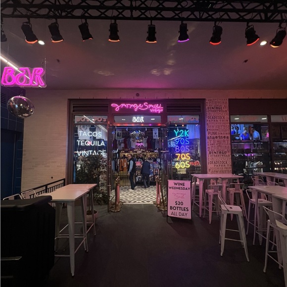 Poshfest 2024 Pre-Party In Downtown Nashville September 4, 2024 - Picture 6 of 9